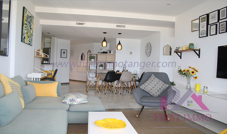MODERNE APPARTEMENT AVEC VUE MER DIRECTE POUR VOS VACANCES