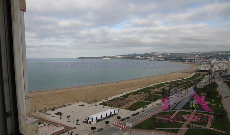LUXUEUX APPARTEMENT MEUBLE AVEC VUE PANORAMIQUE A LOUER